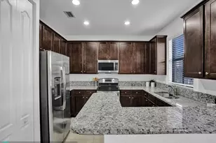 9637 Watercrest Isle, Parkland, FL 33076 - Photo 16