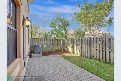 9637  Watercrest Isle, Parkland, FL 33076 - Photo 52