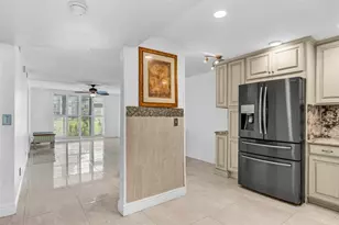 8941 S Hollybrook Blvd, Pembroke Pines, FL 33025 - Photo 2