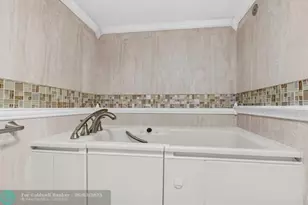 8941 S Hollybrook Blvd, Pembroke Pines, FL 33025 - Photo 34