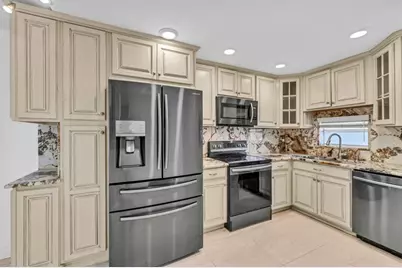 8941 S Hollybrook Blvd, Unit #104, Pembroke Pines, FL 33025 - Photo 1