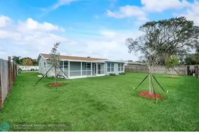 520 SW 13th Pl, Deerfield Beach, FL 33441 - Photo 30