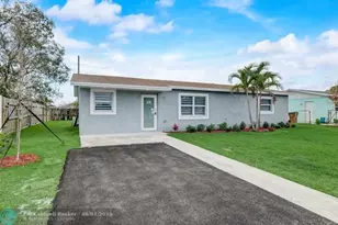 520 SW 13th Pl, Deerfield Beach, FL 33441 - Photo 2
