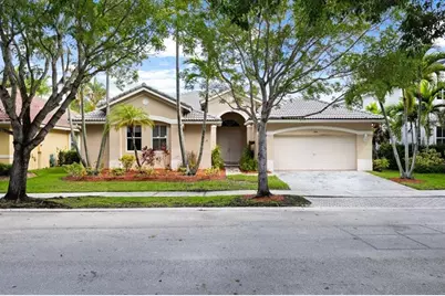 1441  Cardinal Way, Weston, FL 33327 - Photo 2