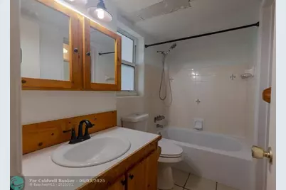 1001 SE 16th St, Unit #8, Fort Lauderdale, FL 33316 - Photo 12