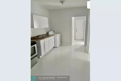 439-441 NW 18th Ave, Fort Lauderdale, FL 33311 - Photo 2
