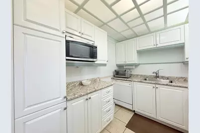 15  Markham A, Unit #15, Deerfield Beach, FL 33442 - Photo 2
