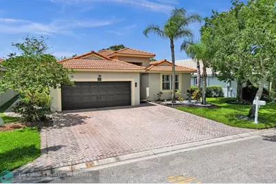 5445 NW 122 Dr, Coral Springs, FL 33076 - Photo 4