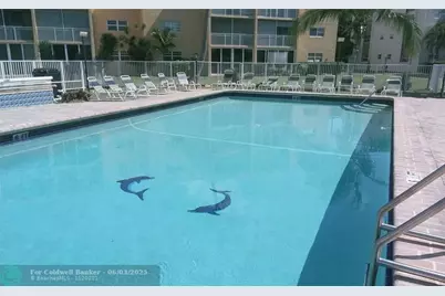 206 SE 10th St, Unit #302, Dania Beach, FL 33004 - Photo 16