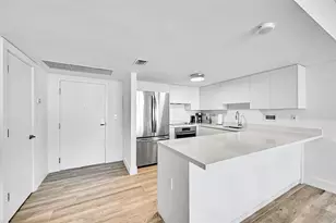 2301 Collins Ave, Miami Beach, FL 33139 - Photo 8