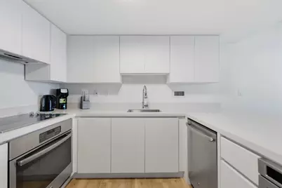 2301  Collins Ave, Unit #838, Miami Beach, FL 33139 - Photo 4