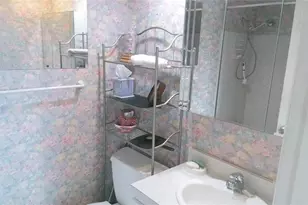 465 Paradise Isle Blvd, Hallandale Beach, FL 33009 - Photo 12