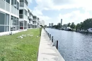 465 Paradise Isle Blvd, Hallandale Beach, FL 33009 - Photo 18