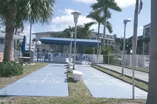 465 Paradise Isle Blvd, Hallandale Beach, FL 33009 - Photo 14