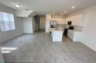 2437 NW 131st Cir, Miami, FL 33167 - Photo 2