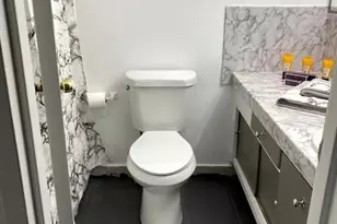 100 Lincoln Rd, Miami Beach, FL 33139 - Photo 4