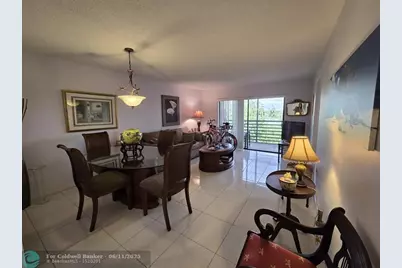 10442  Sunrise Lakes Blvd, Unit #310, Sunrise, FL 33322 - Photo 24