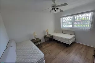 230 NE 26th Ave, Boynton Beach, FL 33435 - Photo 18