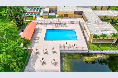 5860 NW 64th Ave, Unit #201, Tamarac, FL 33319 - Photo 28