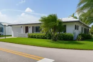 8415 NW 59th Pl, Tamarac, FL 33321 - Photo 2