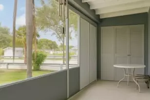 8415 NW 59th Pl, Tamarac, FL 33321 - Photo 12