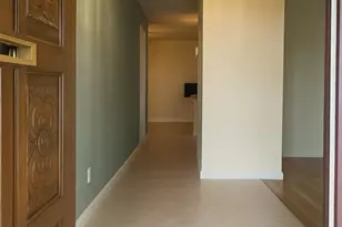 8415 NW 59th Pl, Tamarac, FL 33321 - Photo 4