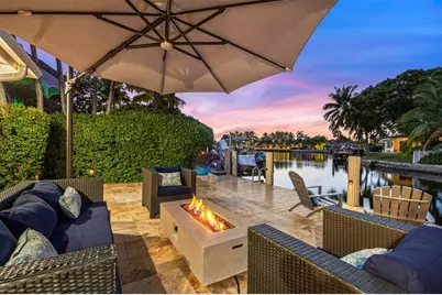 1719  Poinsettia Dr, Fort Lauderdale, FL 33305 - Photo 2