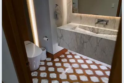 650  Royal Plaza Dr, Fort Lauderdale, FL 33301 - Photo 14