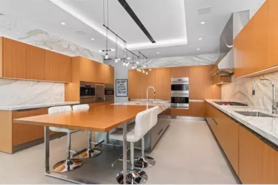 650  Royal Plaza Dr, Fort Lauderdale, FL 33301 - Photo 10