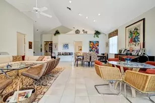 11917 Fountainside Cir, Boynton Beach, FL 33437 - Photo 6