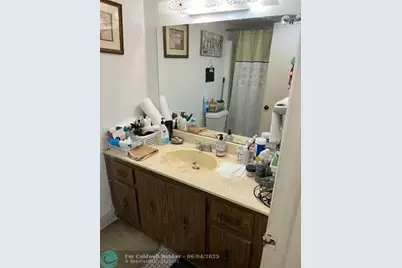 4220 NW 21st St, Unit #209, Lauderhill, FL 33313 - Photo 4