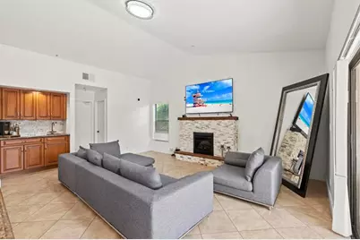 4664 NW 58th Ter, Coral Springs, FL 33067 - Photo 18