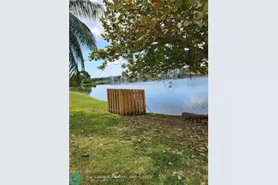 780 NE 199th St, Unit #E 101, Miami, FL 33179 - Photo 34