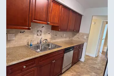805  Riverside Dr, Unit #1112, Coral Springs, FL 33071 - Photo 2