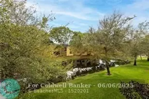 193 Lakeview Dr, Weston, FL 33326 - Photo 2