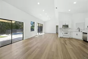 5172 NW 53rd Ave, Coconut Creek, FL 33073 - Photo 4