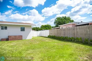 6240 NW 15th St, Margate, FL 33063 - Photo 28