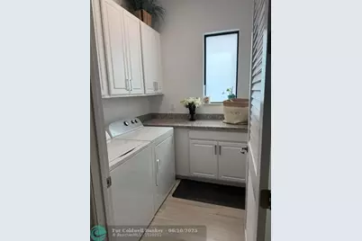 8467  Grand Prix Ln, Boynton Beach, FL 33472 - Photo 10