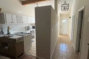 2360 Croton Ct, Pembroke Pines, FL 33026 - Photo 8