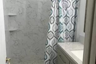 2360 Croton Ct, Pembroke Pines, FL 33026 - Photo 14