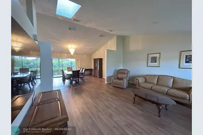 2232 SE Longhorn Ave, Port Saint Lucie, FL 34952 - Photo 6