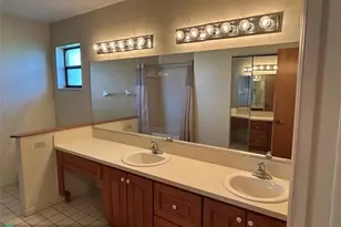 2232 SE Longhorn Ave, Port Saint Lucie, FL 34952 - Photo 26