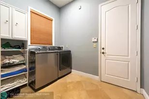 1400 NE 24th St, Wilton Manors, FL 33305 - Photo 8