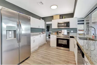 4709  Washington St, Hollywood, FL 33021 - Photo 12