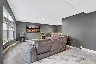 4709 Washington St, Hollywood, FL 33021 - Photo 6