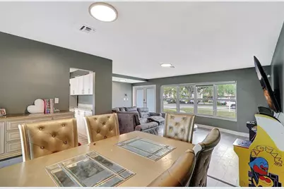 4709  Washington St, Hollywood, FL 33021 - Photo 8