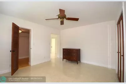 1911 NE 41st St, Oakland Park, FL 33308 - Photo 22