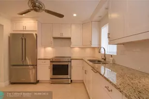 1911 NE 41st St, Oakland Park, FL 33308 - Photo 18