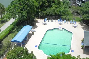 4001 Hillcrest Dr, Hollywood, FL 33021 - Photo 20