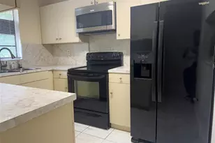 3512 NW 114th Ln, Coral Springs, FL 33065 - Photo 4